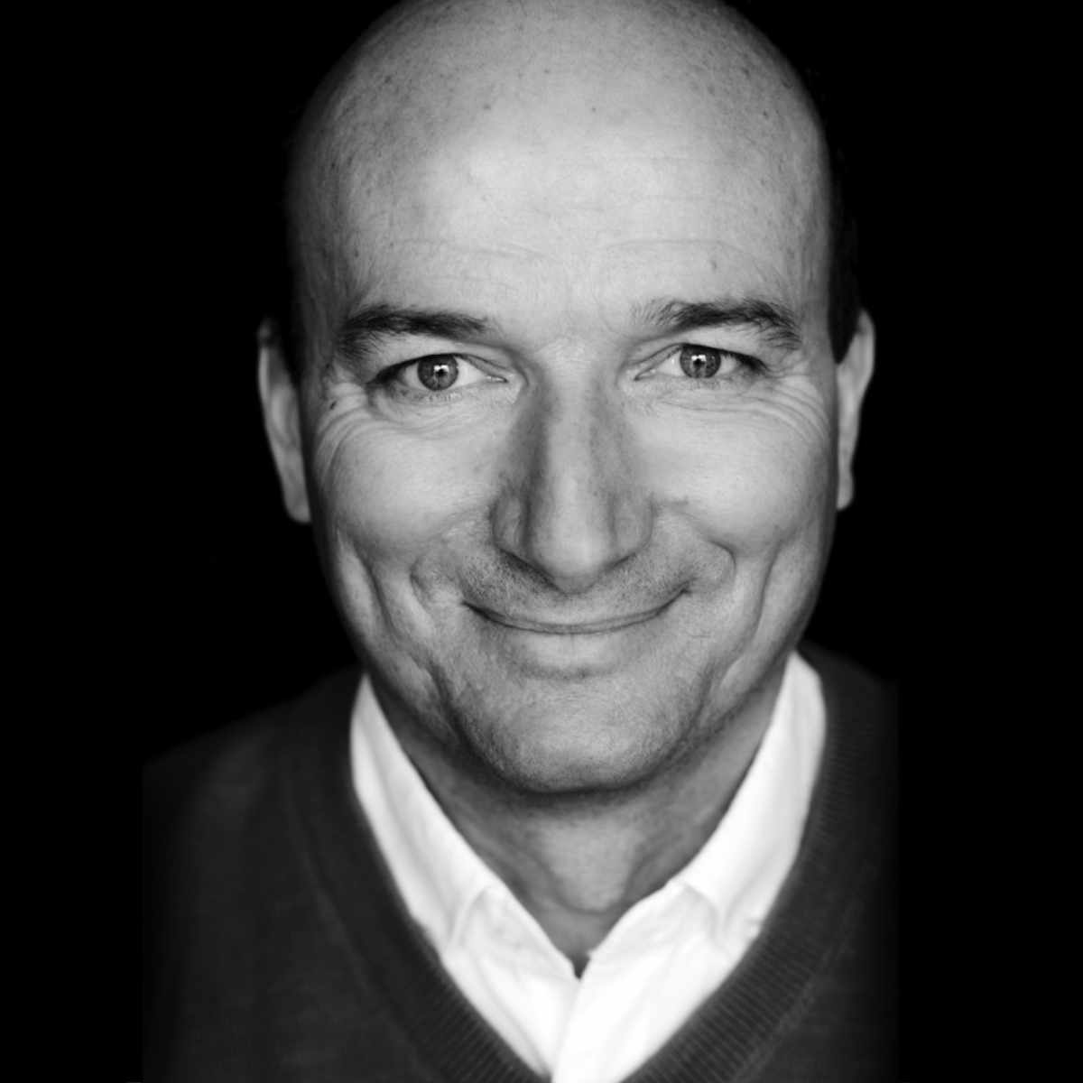 Dr Michael Golenhofen
